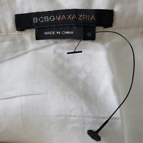 NEW BCBGMaxAzria White Embroidered Skirt - Picture 4 of 5